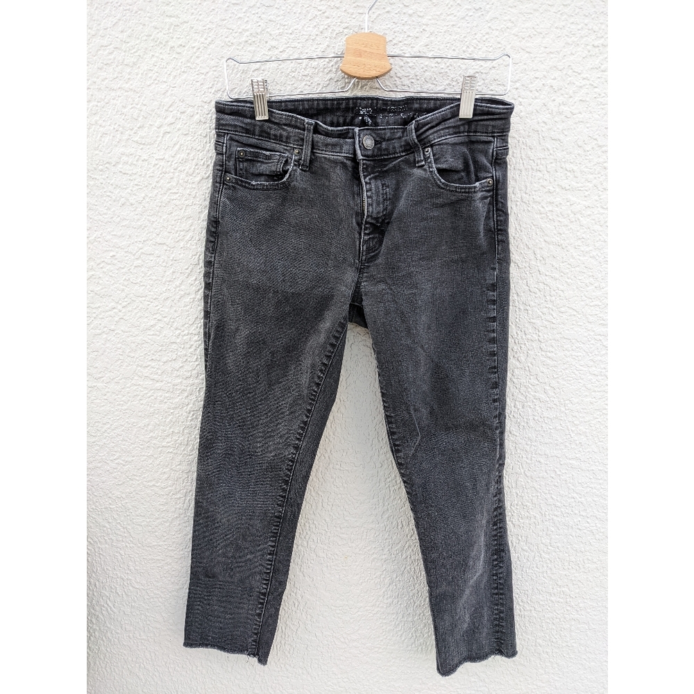 Gap Size 6/28 Black Skinny Jeans